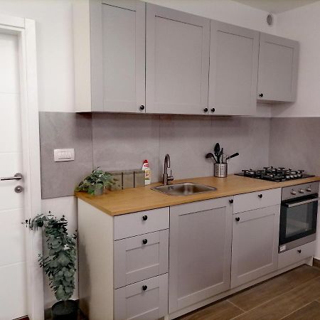 Apartman Bruno Kaštela Esterno foto